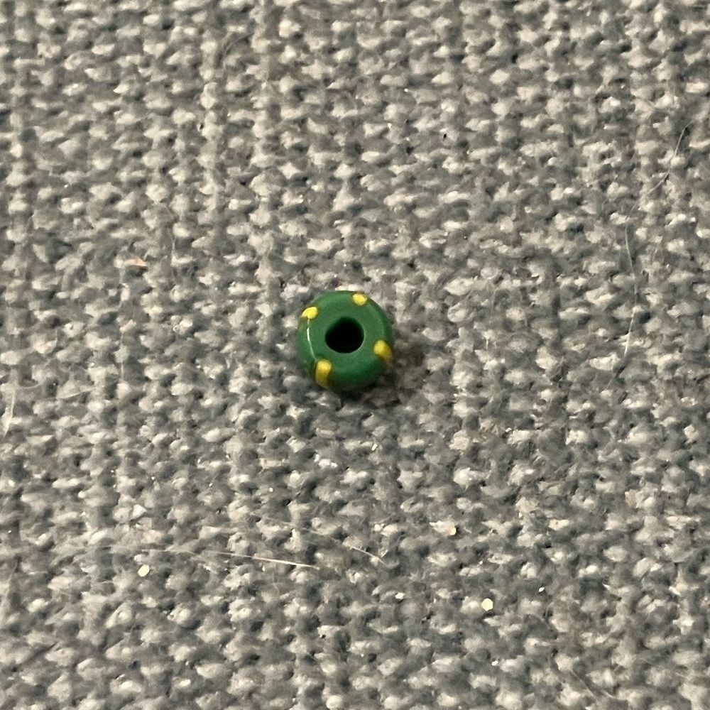 Bead - Picture 1 of 2